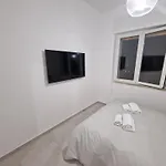 Neapolitan Skyscraper 3* Naples