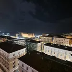 Maison d'hôtes Neapolitan Skyscraper 3*