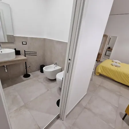 Neapolitan Skyscraper