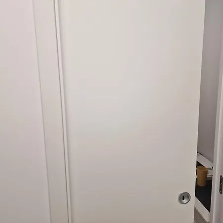 Neapolitan Skyscraper