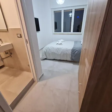 Neapolitan Skyscraper